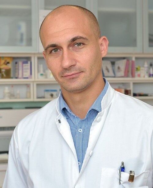 Докторе Ортопед-трауматолог Никола Stevovic